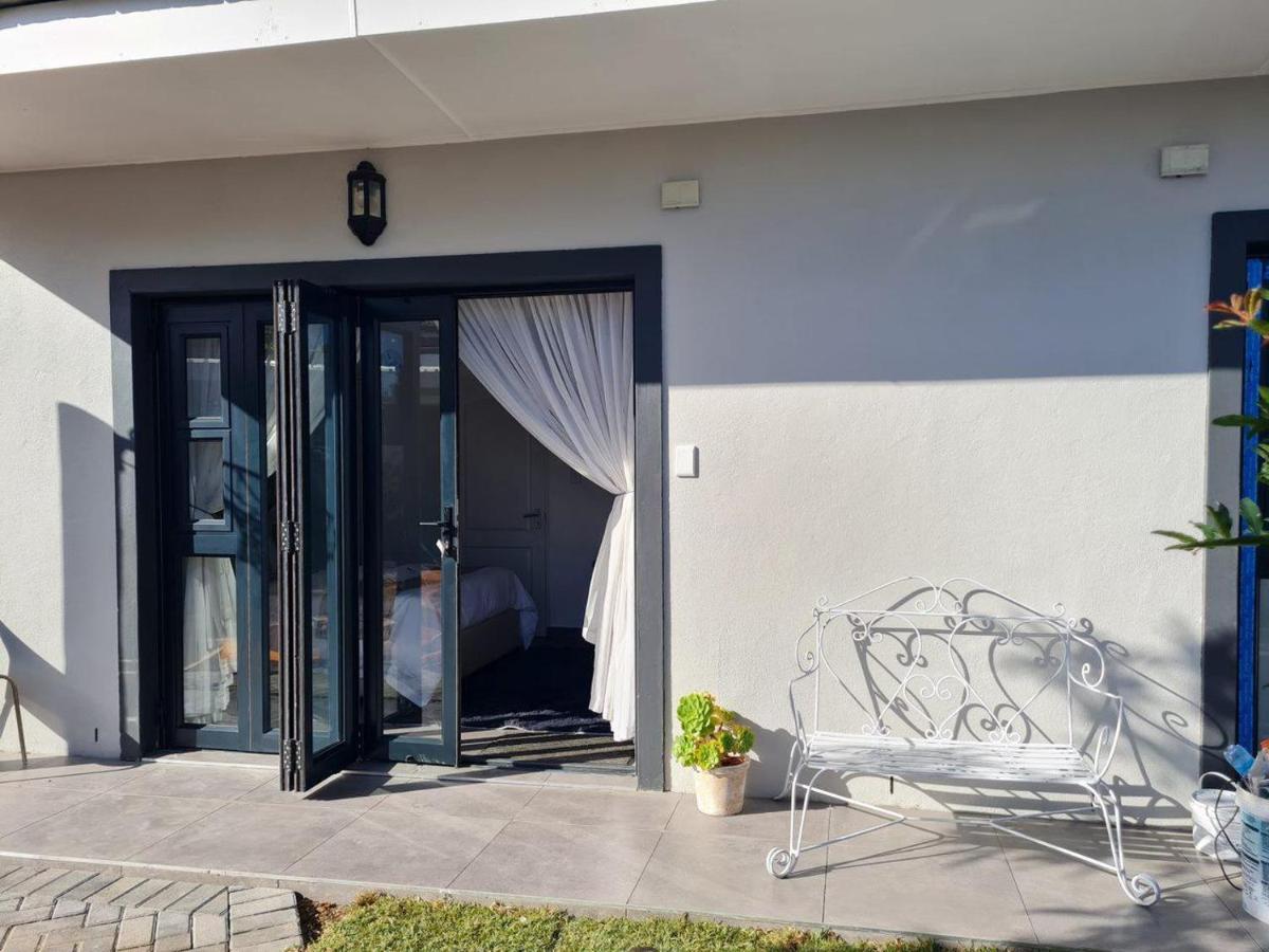 The Noble Lodge Cape Town Exterior photo